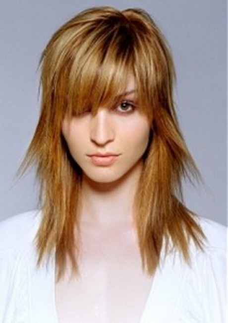 corte-de-cabelo-feminino-em-camadas-60-16 Corte de cabelo feminino em camadas