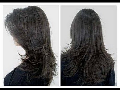 Corte de cabelo feminino longo em camadas