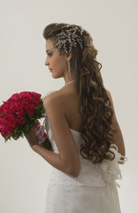 penteados-de-noiva-para-cabelos-cacheados-92-19 Penteados de noiva para cabelos cacheados