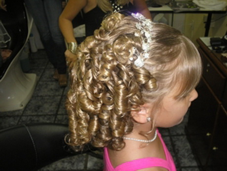 penteados-para-damas-de-honra-infantil-85-8 Penteados para damas de honra infantil