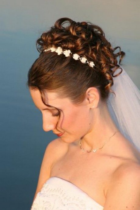 penteados-para-noivas-com-vu-curto-40-5 Penteados para noivas com véu curto