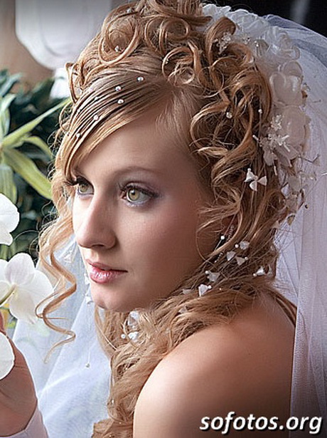 Penteados para noivas loiras