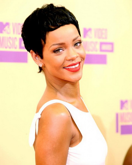 rihanna-cabelo-curto-27-16 Rihanna cabelo curto