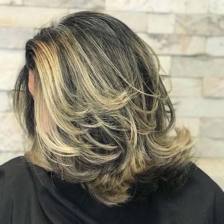 corte-de-cabelo-curto-em-camadas-2019-34_2 Corte de cabelo curto em camadas 2019