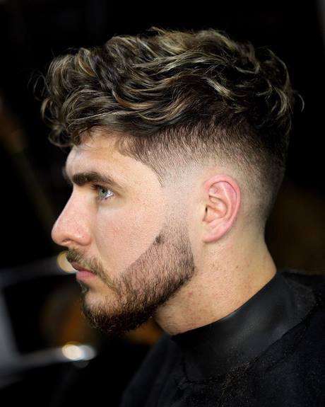corte-de-cabelo-da-moda-2019-masculino-54_18 Corte de cabelo da moda 2019 masculino