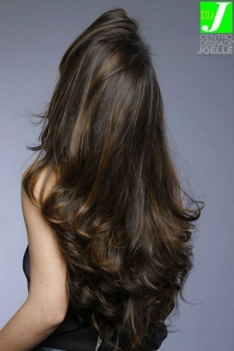 cortes-de-cabelo-comprido-2021-feminino-61_9 Cortes de cabelo comprido 2021 feminino