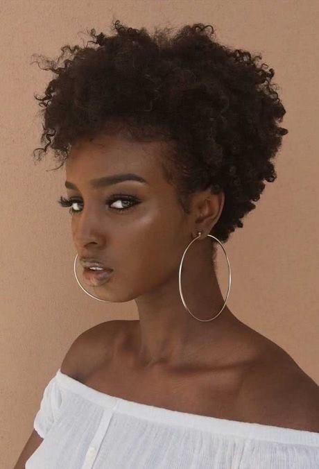 cabelos-afros-curtos-femininos-2022-43_11 Cabelos afros curtos femininos 2022