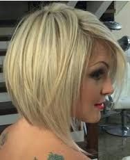 corte-de-cabelo-feminino-curto-atras-e-comprido-na-frente-18_18 Corte de cabelo feminino curto atras e comprido na frente