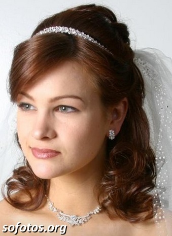 penteado-de-noiva-com-tiara-46 Penteado de noiva com tiara