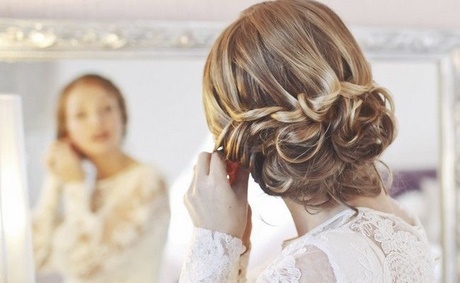 Penteados para noivas com cabelo medio