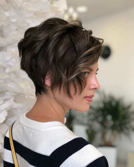 cortes-de-cabelo-feminino-2021-para-senhoras-34_14 Cortes de cabelo feminino 2021 para senhoras