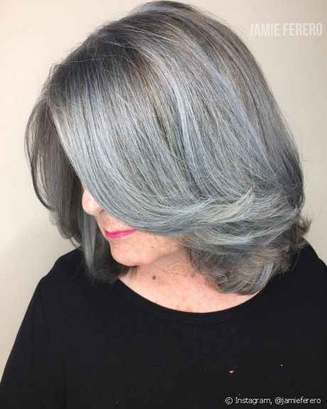 cabelo-grisalho-feminino-curto-90_2 Cabelo grisalho feminino curto