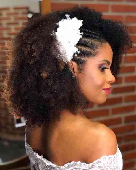 penteado-afros-feminino-para-casamento-58_4 Penteado afros feminino para casamento