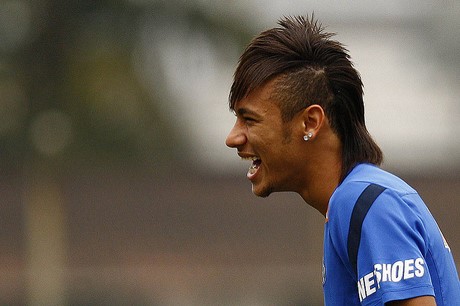 neymar-cabelo-moicano-59_17 Neymar cabelo moicano