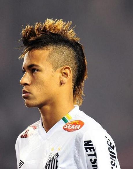 neymar-cabelo-moicano-59_4 Neymar cabelo moicano