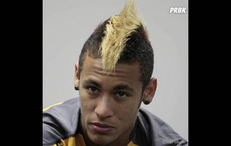 neymar-cabelo-moicano-59_5 Neymar cabelo moicano