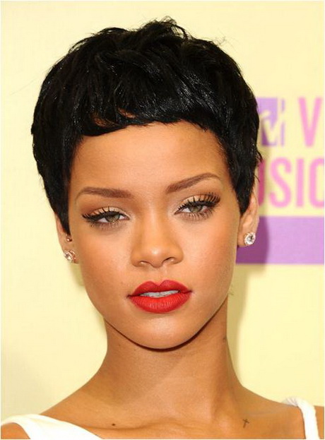rihanna-cabelo-curto-27-3 Rihanna cabelo curto