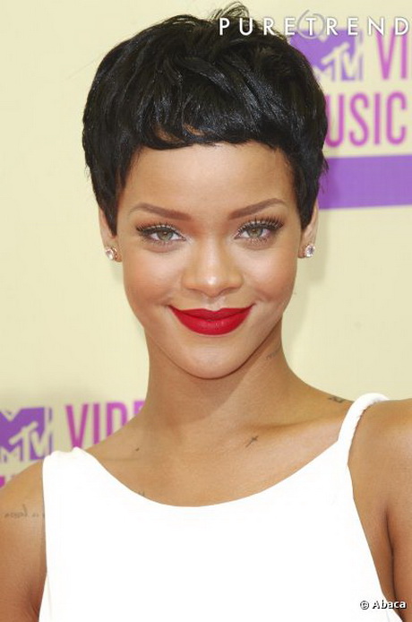 rihanna-cabelo-curto-27-5 Rihanna cabelo curto