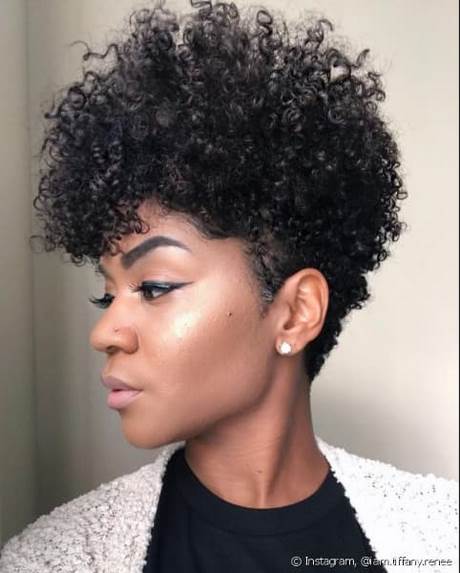 corte-de-cabelo-afros-femininos-2022-24_4 Corte de cabelo afros femininos 2022