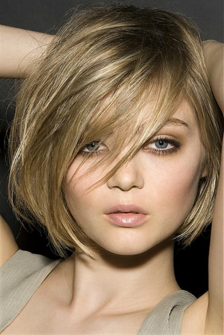 corte-de-cabelo-feminino-rosto-redondo-curto-50_11 Corte de cabelo feminino rosto redondo curto