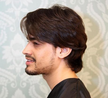 Corte de cabelo em camadas masculino