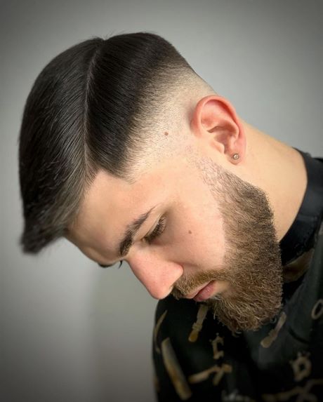 Corte de cabelo masculino grisalho 2021