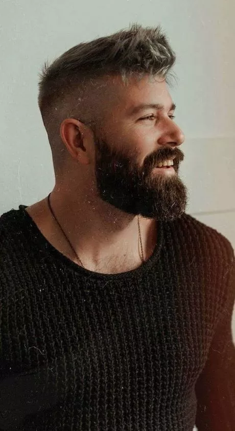 cabelo-e-barba-masculino-2023-37_12-5 Cabelo e barba masculino 2023