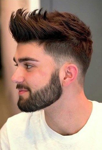 Corte de cabelo masculino estiloso
