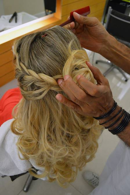 como-fazer-o-penteado-da-cinderela-26_10 Como fazer o penteado da cinderela