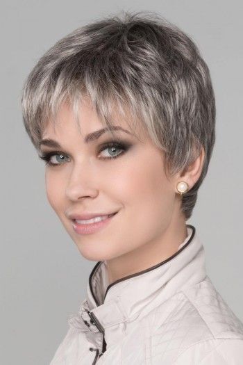 corte-de-cabelo-curto-grisalho-feminino-66_18 Corte de cabelo curto grisalho feminino