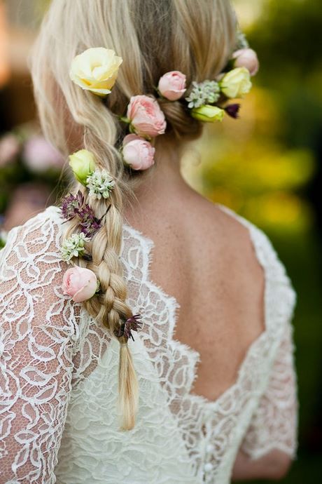 penteados-de-noiva-com-tranca-e-flor-79_12 Penteados de noiva com trança e flor