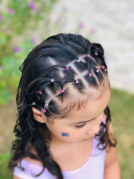penteados-infantil-simples-e-rapido-para-cabelos-cacheados-69_3 Penteados infantil simples e rapido para cabelos cacheados