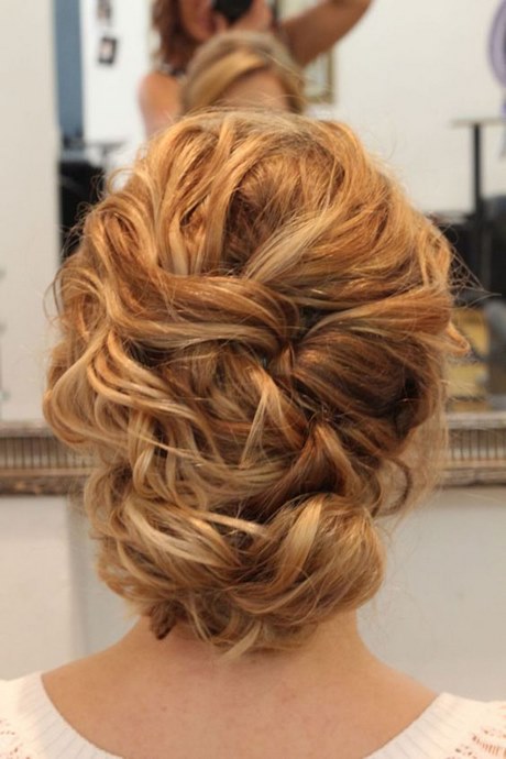 penteados-para-mae-da-noiva-cabelo-medio-15_19 Penteados para mãe da noiva cabelo medio