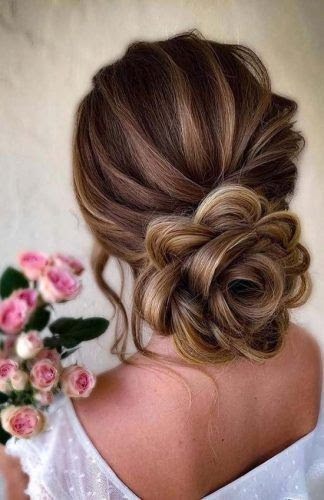 penteados-para-mae-da-noiva-cabelo-medio-15_6 Penteados para mãe da noiva cabelo medio