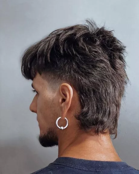 corte-de-cabelo-medio-masculino-2024-61_11-4 Corte de cabelo medio masculino 2024
