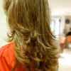 Corte de cabelo longo em camadas