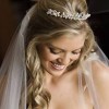 Penteados de noiva com veu e tiara